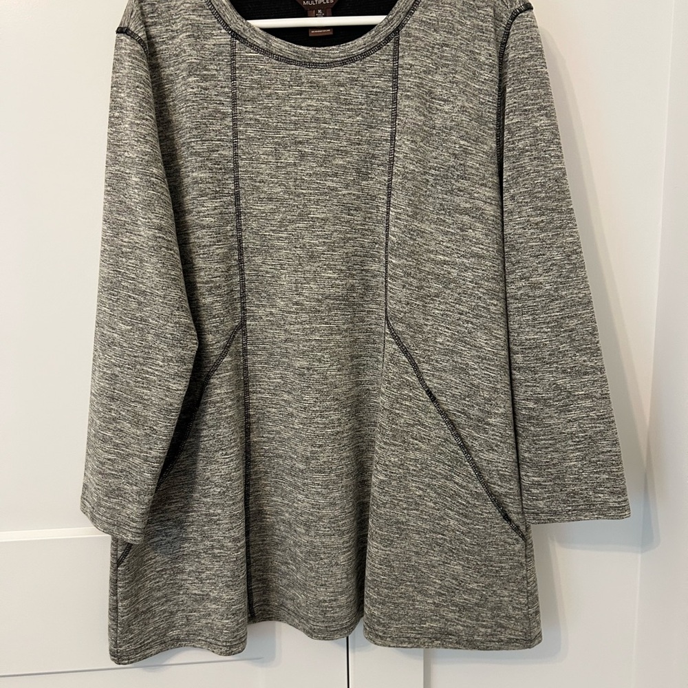 Multiples Gray Crew Neck Tunic with slash pockets..Textured Knit XL